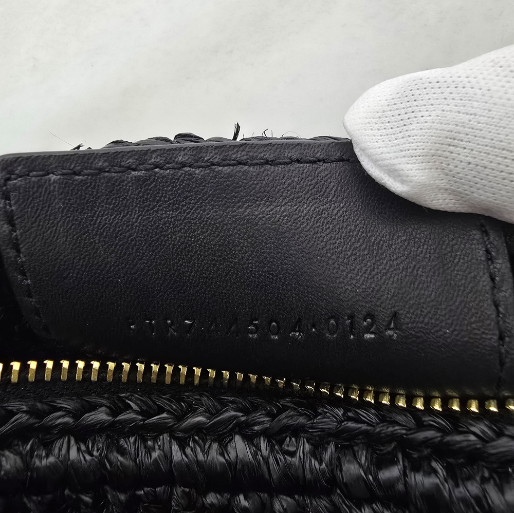 🔥RARE🔥Yves Saint Laurent Black Woven Raffia Shoulder Bag - Picture 6 of 10